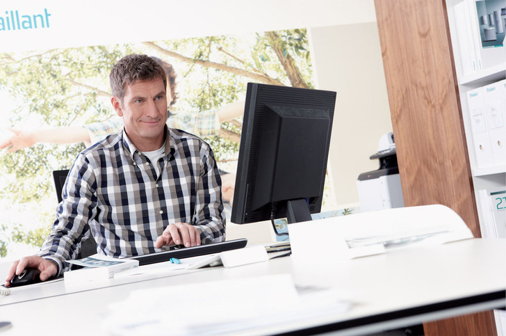 Abb. 1 Mit den Möglichkeiten des Internet können Planungsprogramme zeitnah und automatisch auf dem aktuellen Stand gehalten werden…