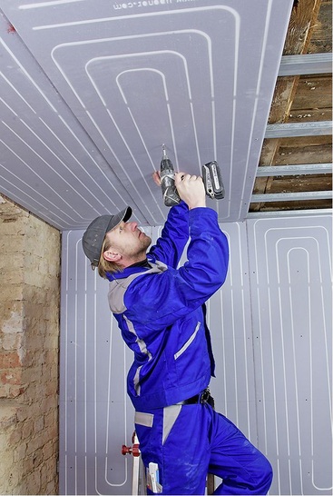 Uponor: Renovis Element mit aufgedruckter ­Verlegung der Rohre. - © Uponor
