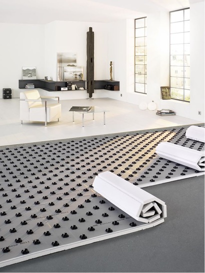 Viega: Ausrollbare Systemplatte von Fonterra Base Roll 15. - © Viega
 Viega: Ausrollbare Systemplatte von Fonterra Base Roll 15.