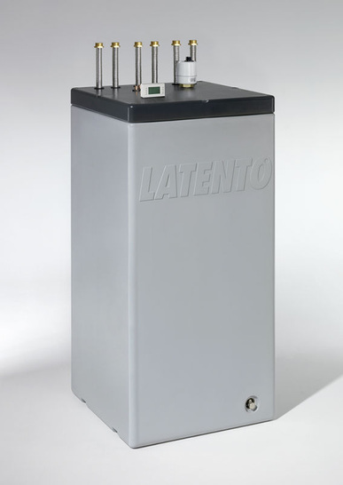 IVT: Solar-Schichtenspeicher ­Latento WP-S 500.