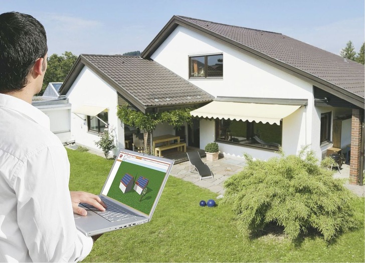 Abb. 1 Was bringt sie ein und wie sieht sie später aus? ­Spezielle Planungssoftware ist Voraussetzung für eine optimale Modulauslegung, rationelle Berechnung und wirtschaftliche Optimierung von PV-Anlagen.