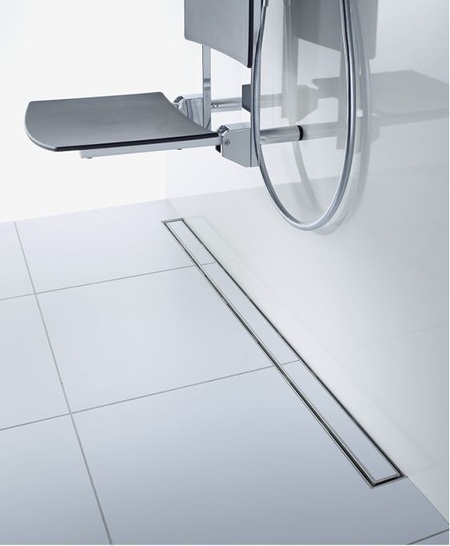 ACO Haustechnik: ShowerDrain C-line mit Design-Rost Tile.