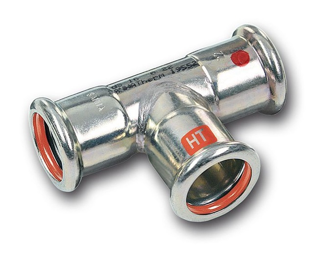 Sanha: T-Stück aus der Reihe Sanha-Therm Industry mit roten FKM-Dichtringen.