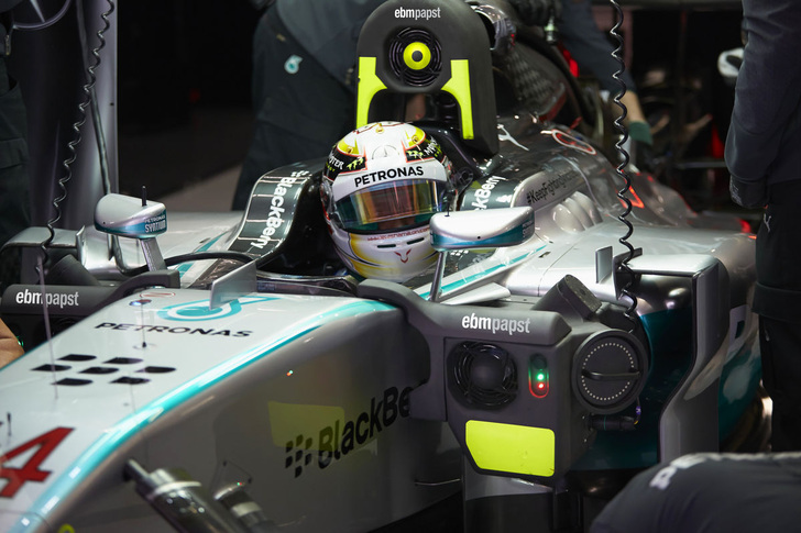 ebm-papst-Ventilatoren sorgen für energieeffiziente Kühlung bei Mercedes AMG Petronas, dem Formel 1-Team von Nico Rosberg und Lewis Hamilton. - © ebm-papst
