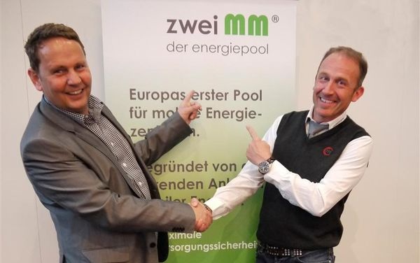 Die beiden Geschäftsführer des “zwei mm — der energiepool“, Helmut Schäffer und Fabio Doriguzzi. - © zwei mm — der energiepool
