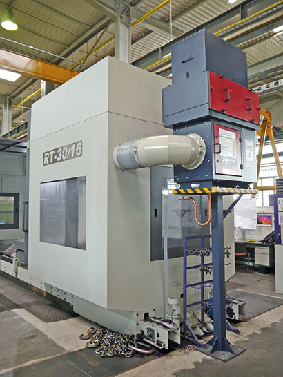 



1
 Die Unifil-Luftfiltergeräte wurden bei Bathon direkt an den Bearbeitungsmaschinen montiert. 
