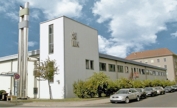 



Das Institut für Luft- und Kältetechnik in Dresden. 

