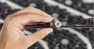 <p>
Empur: Flächenheizungssystem top-Nopp mini. 
</p>
<p>
</p> - © Bild: Empur
 
Empur: Flächenheizungssystem top-Nopp mini.