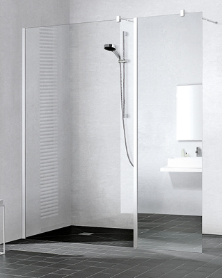 <p>
Kermi: Walk-in XB Wall mit zusätzlichem Festfeld. 
</p>
<p>
</p> - © Bild: Kermi
 
Kermi: Walk-in XB Wall mit zusätzlichem Festfeld.