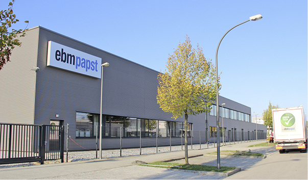 <p>
ebm-papst hat in Landshut ein neues Produktionswerk für sein Heiztechnikgeschäft errichtet.
</p>

<p>
</p> - © ebm-papst

