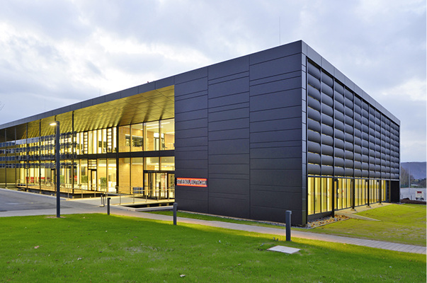 



Energy Campus – das neue Schulungs- und Kommunikationszentrum von Stiebel Eltron am Standort in Holzminden.
