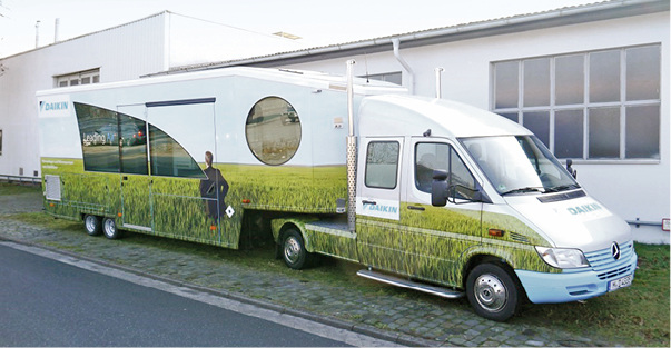<p>
</p>
<p>
Daikin: Showtruck der „Bluevolution-Tour“. 
</p> - © Daikin
 
Daikin: Showtruck der „Bluevolution-Tour“.