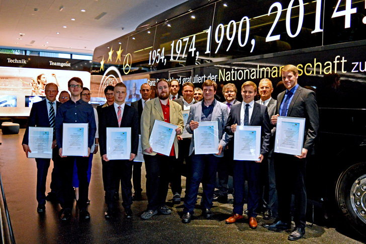Der BTGA ehrte die besten Auszubildenden der TGA-Branche im Deutschen Fußballmuseum in Dortmund.