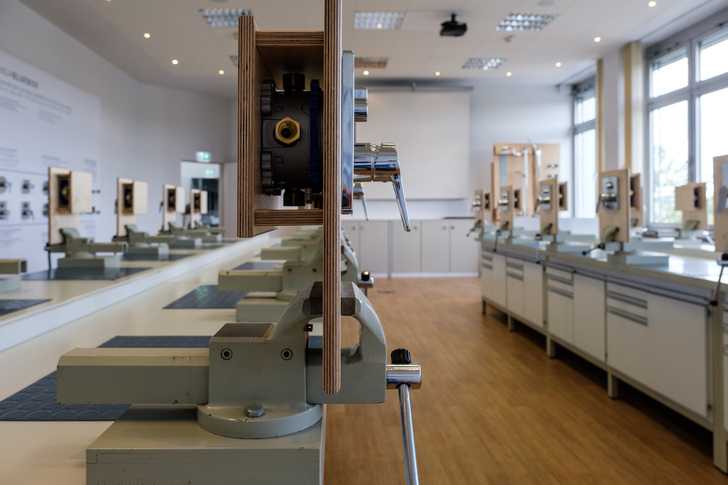 Hansabluebox-Praxisraum.