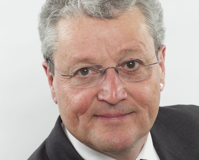 Manfred Stather