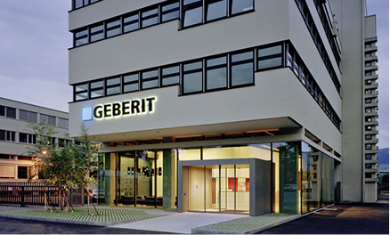 <p>
</p>

<p>
Geberit-Hauptsitz in Rapperswil-Jona. 
</p> - © Geberit

