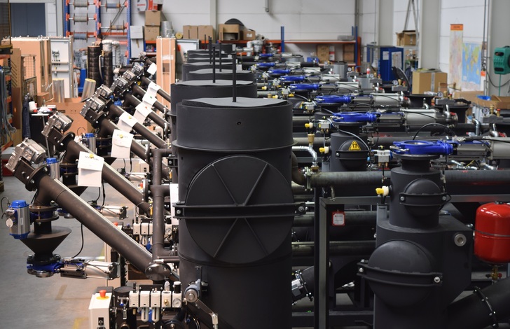 Blick in die Produktion der Spanner Re² Holz-Kraft-Anlagen. - © Spanner Re²
 Blick in die Produktion der Spanner Re² Holz-Kraft-Anlagen.