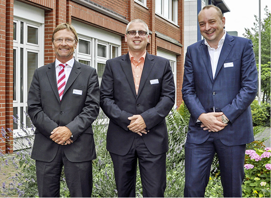 



BTGA-Hauptgeschäftsführer Günther Mertz, der designierte Vorsitzende des Fachbereichs Kältetechnik Jörn Stiegelmeier und BTGA-Präsident Hermann Sperber (v. l.). 
