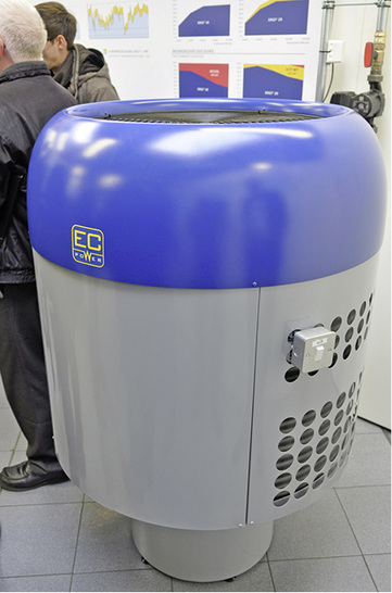 <p>
</p>

<p>
<span class="GVAbbildungszahl">1</span>
 Luft/Wasser-Wärmepumpe von EC Power mit einer elektrischen Leistung von 2 kW und einer thermischen Leistung von 7 kW. 
</p> - © EC Power

