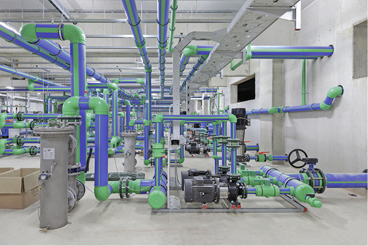 



aquatherm: Vorgefertigte Verteiler. 
