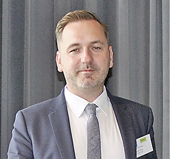 



1
 André Pilling: Es zeichnet sich bereits heute ab, dass in fünf Jahren keine Aufträge ohne BIM vergeben werden. 
