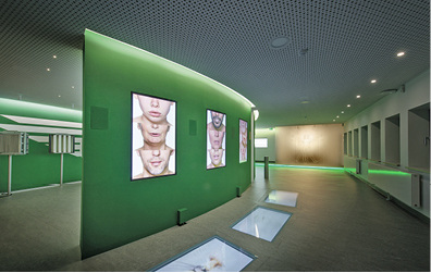 



Im Camfil Experience Center erleben Besucher die digitale Welt der Luftfiltration. 
