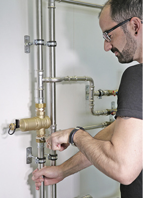 <p>
</p>
<p>
IMI Hydronic Engineering: Zeparo Cyclone. 
</p> - © IMI Hydronic Engineering
 
IMI Hydronic Engineering: Zeparo Cyclone.