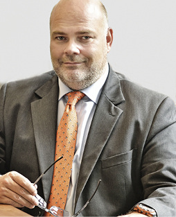 



Oliver Schwank: Unsere Strategie, ganzheitlich effiziente und umweltorientierte Industrieheiz- und Klimatechnik anzubieten, geht auf. 
