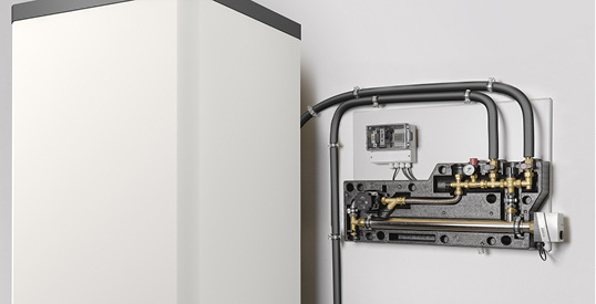 
Roth: Wandkonsole PTH. 



