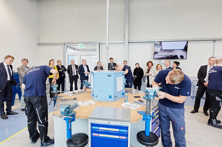 Einweihung der neuen Trox-Ausbildungswerkstatt in Anholt. - © Trox
 Einweihung der neuen Trox-Ausbildungswerkstatt in Anholt.