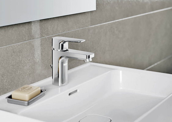 Ideal Standard: Ceraplan III Slim.