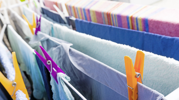 Bild 1:  Oft ist der Wohnraum die einzige Möglichkeit, Wäsche zu trocknen.