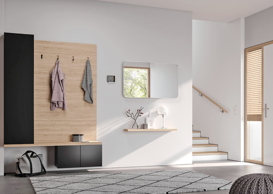 Kermi: Elveo mit Spiegelfront.