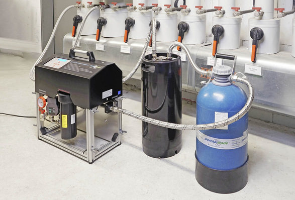 perma-trade: Sauerstoffzehrpatrone OxRed PT-OR (Mitte).