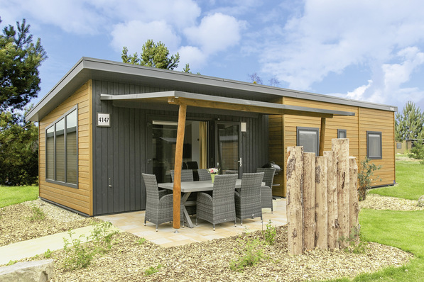 Bild 1 Sunrise Home: Mit attraktiven Feriendomizilen wurde das Übernachtungsangebot des Urlaubsresorts Tropical Islands erweitert.