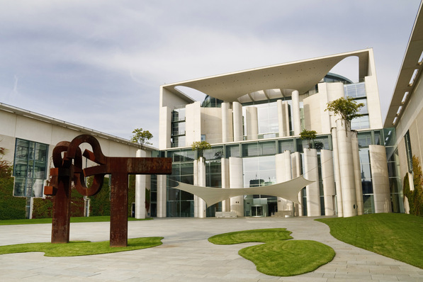 Bild 1 Bundesumweltministerin Svenja Schulze: „Künftig müssen alle Ministerien mehr denn je Klimaschutzministerien sein.“