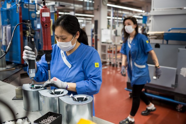 Ventilatorenfertigung bei ebm-papst.