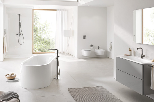 Grohe: Keramiklinie Essence.