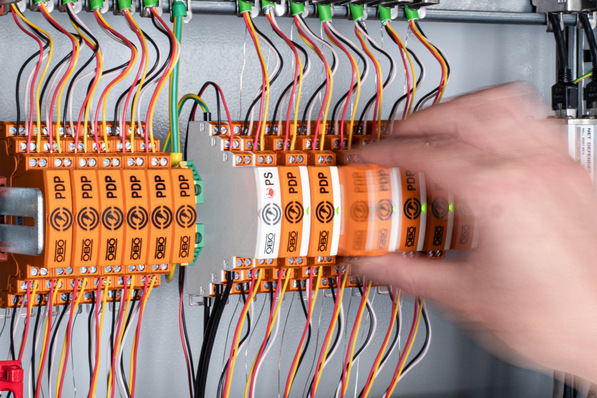 OBO: Datenleitungsschutz PDP.