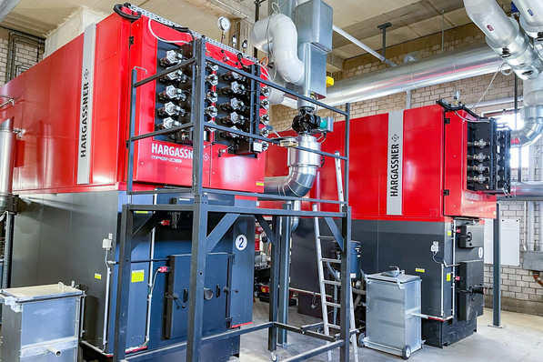 Mango-SR-Kaskade im Heizraum von Züblin Timber.