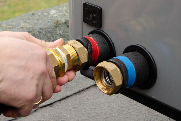 Armacell: Rohrsystem ArmaFlex Fastlink zum hydraulischen Anschluss von Luft/Wasser-Wärmepumpen.