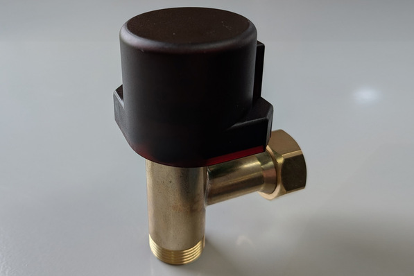 Technische Alternative: Regelventil für Frischwasserstationen.