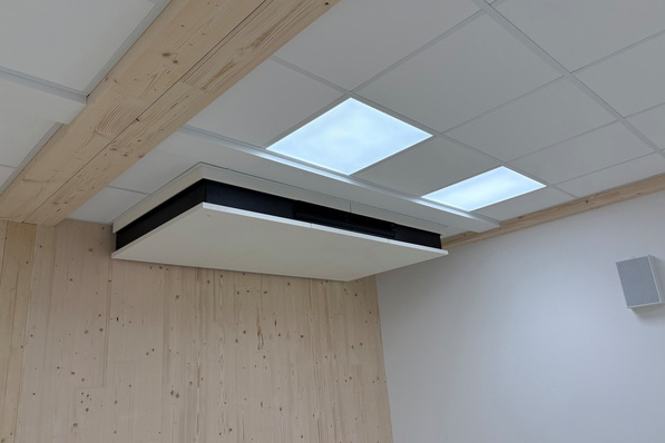 Das Duplex Vent X stellt als erstes dezentrales Lüftungsgerät mit integrierter Wärmepumpe eine vollständige All-in-One-Lösung für die Bereiche Lüften, Heizen und Kühlen dar.