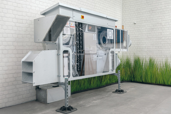 Vallox: Beispielhafte Montage eines Vario-Geräts mit dem Trägersystem.