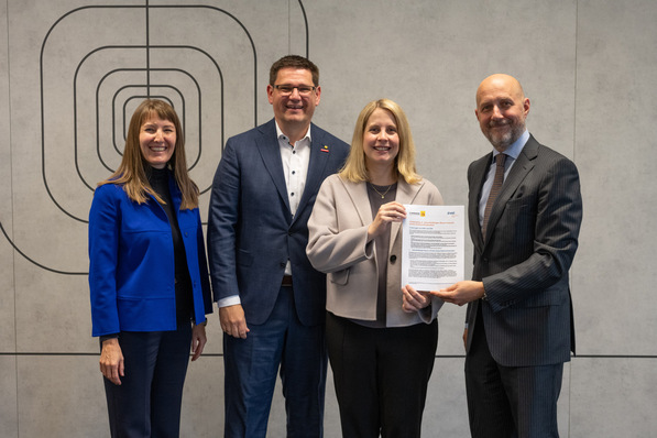 Von links.: Sabine Busse, Stefan Ehinger, Verena Hubertz, Daniel Hager.