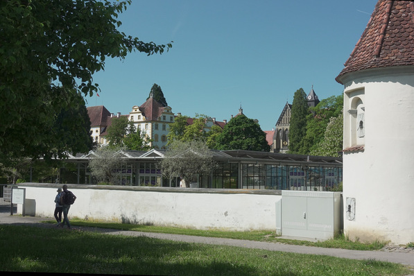 Bild 1 Die Liegenschaft „Kloster und Schloss Salem“ ist ein Kulturdenkmal und gehört zu den Staatlichen Schlössern und Gärten des Landes Baden-Württemberg. Für das gesamte Areal wird ein Wärmenetz mit einem möglichst hohen regenerativen Anteil angestrebt.