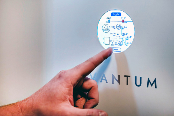 Qvantum: All-in-One-Abluftwärmepumpe QE-4/6.