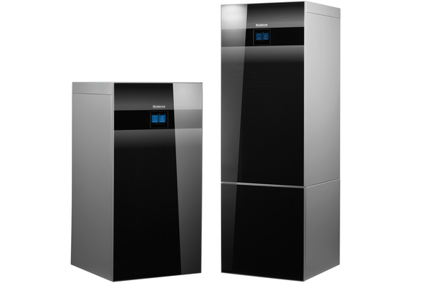 Buderus: Logatherm WSW186i und Tower-Ausführung Logatherm WSW186i(T) mit 180-l-Warmwasserspeicher.