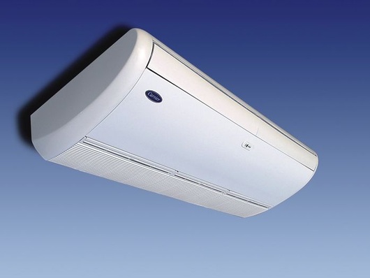 Neu im Carrier-Programm: Night & Day-Konsole zum Einsatz als Unter­deckengerät im XPowerInvertersystem.