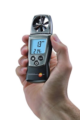 50 Innovationen will Testo im 50. Jahr nach der Unternehmensgründung auf den Markt bringen. Zehn davon sind Profi-Messegräte im Hosentaschenformat für Messaufgaben an HLK-Anlagen.